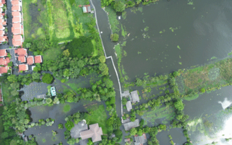 GIS & Decision Support Scenarios to Mitigate the Impact of Urban Flooding