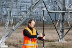 Trimble R2 GNSS Receiver Now Available for Data Collection