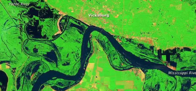 Open Source Satellite Images in Flood Monitoring.  Do We Need a Liberal Spatial Data Policy During Disasters…?