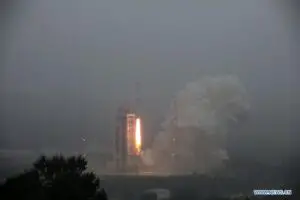 A Long March 4B rocket launches a pair of Tianhui 2 mapping satellites