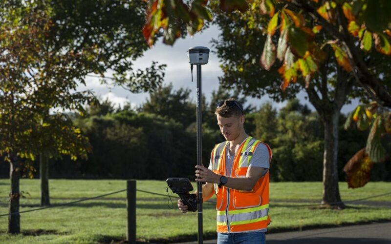 New Trimble R580 GNSS Receiver with Trimble ProPoint Delivers Survey Precision and Productivity in the Field