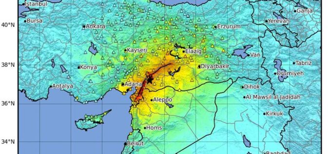 Towards Earthquake Early Warning Systems: Insights from Satellite Data on the 2023 Türkiye Earthquake